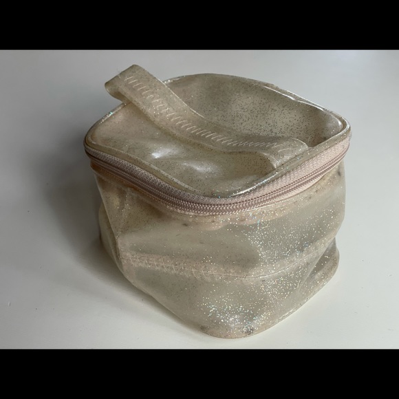 Vintage 80s Clear Glitter PVC Makeup Case - Picture 3 of 14
